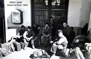 Oran - Gare - Militaires - 1956